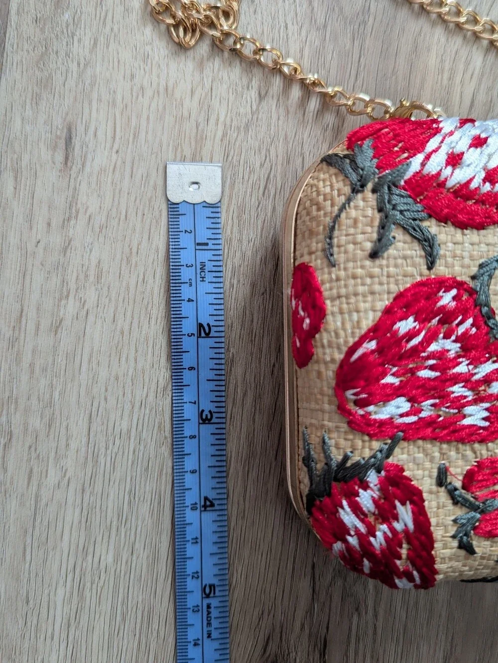 Strawberry Fruit Embroidered Shoulder Clutch Crossbody Chain Purse